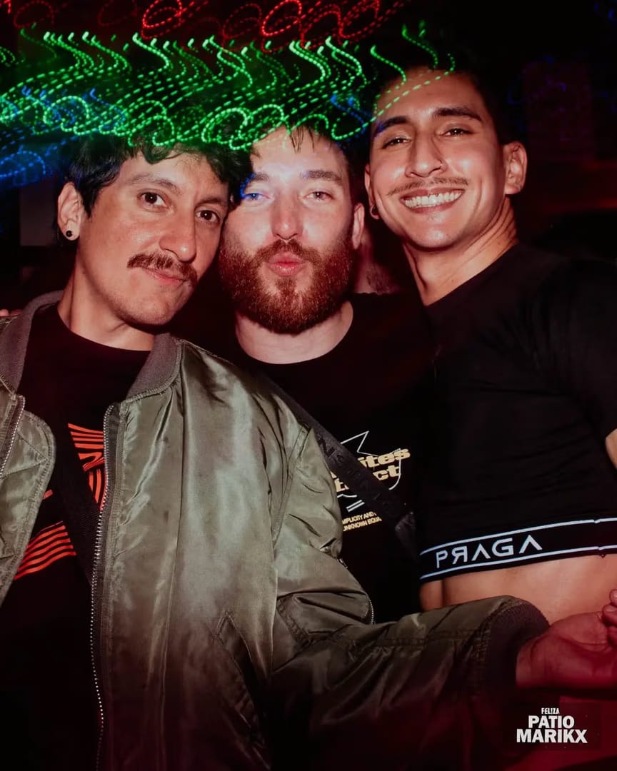FEL!ZA Club LGBTIQ Buenos Aires — Bellezas de viernes por la noche #🏳️‍🌈 

www.felizarcoiris.com

FEL!ZA 
Tu oas