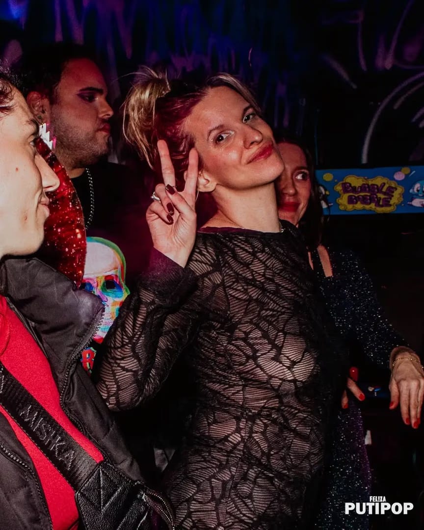 FEL!ZA Club LGBTIQ Buenos Aires — Y vos que haces hoy?

www.felizarcoiris.com

FEL!ZA 
Tu oasis LGTBIQ en el medio