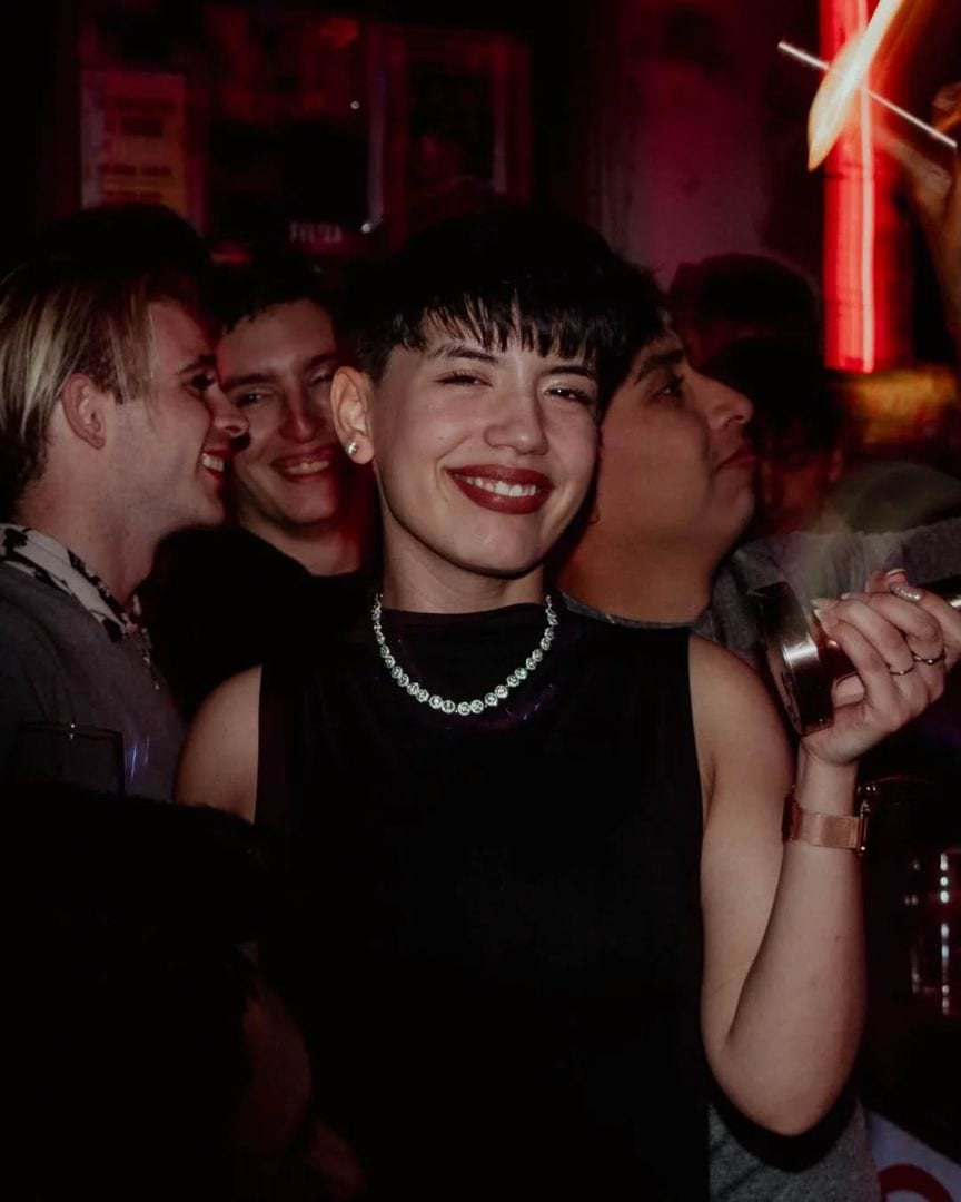 FEL!ZA Club LGBTIQ Buenos Aires — ++++ DOMINGO FELIZA ++++
MAÑANA VEMOS
Tragos + músicas
15h FERIA FARAFAN @feri