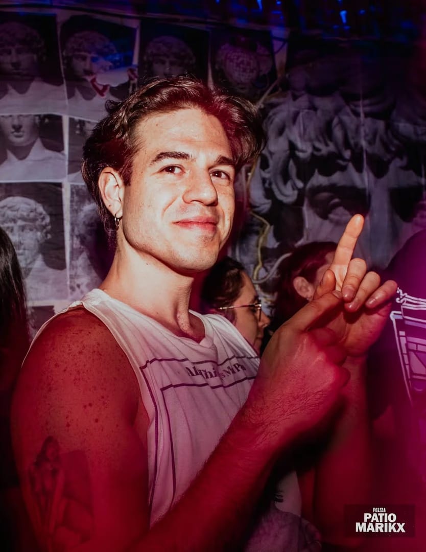 FEL!ZA Club LGBTIQ Buenos Aires — Baja el sol y sale el arcoiris #🏳️‍🌈

 www.felizarcoiris.com

FEL!ZA
Mier a Do