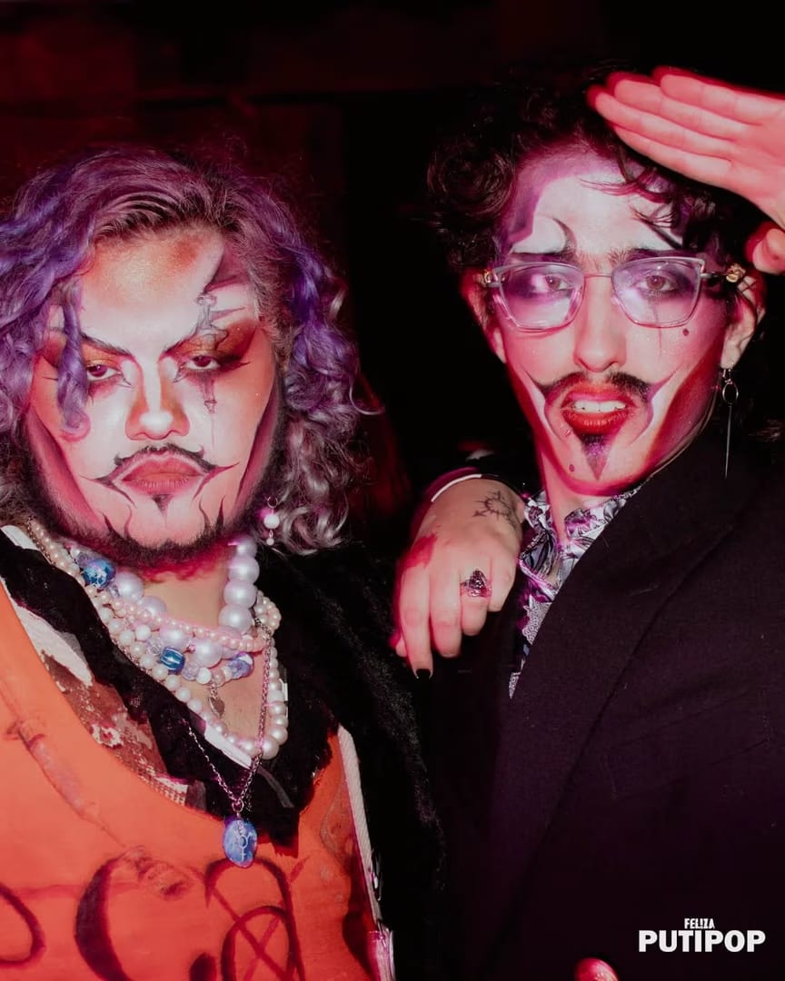 FEL!ZA Club LGBTIQ Buenos Aires — Vamos Argentina y les LGBTQUESES 
Ya estamos aca empezando los rituales antimufa